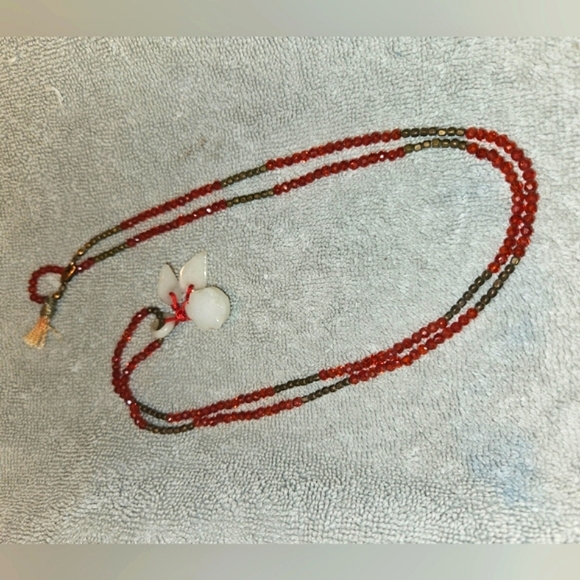 RED FIRE OPAL STONES W/ WHITE JADE THAT LAY, WOWZA. 925 CLASP. GORGEOUS. PICS 📸 - Picture 1 of 4